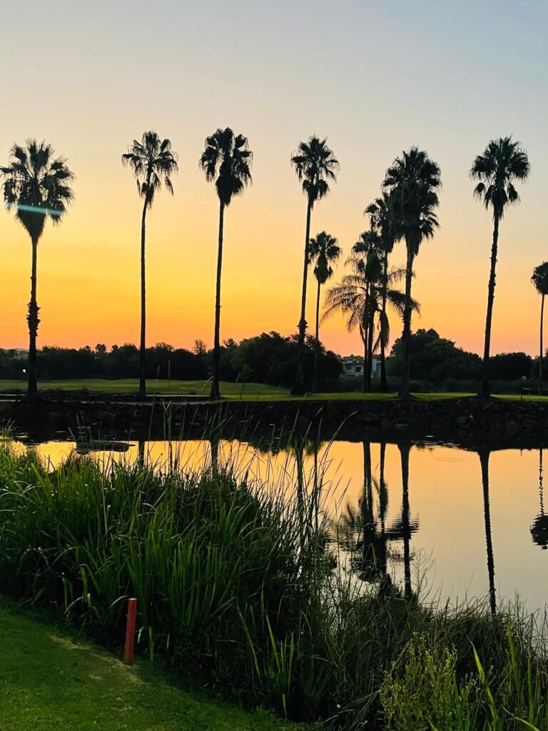 Casa Flora Guesthouse on Silver Lakes Golf Estate, Pretoria East