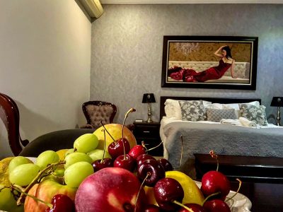Luxury Room 6 At Casa Flora Guesthouse